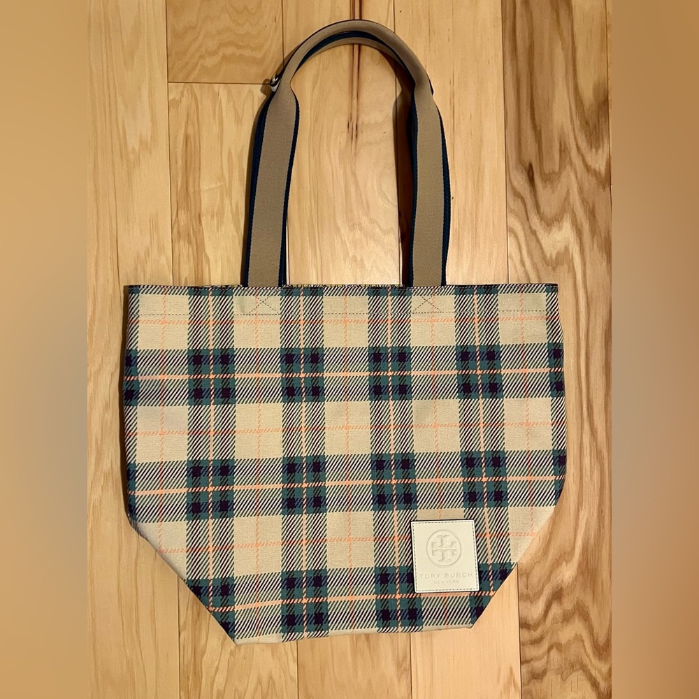 Tory Burch Ella market printed canvas tote bag.